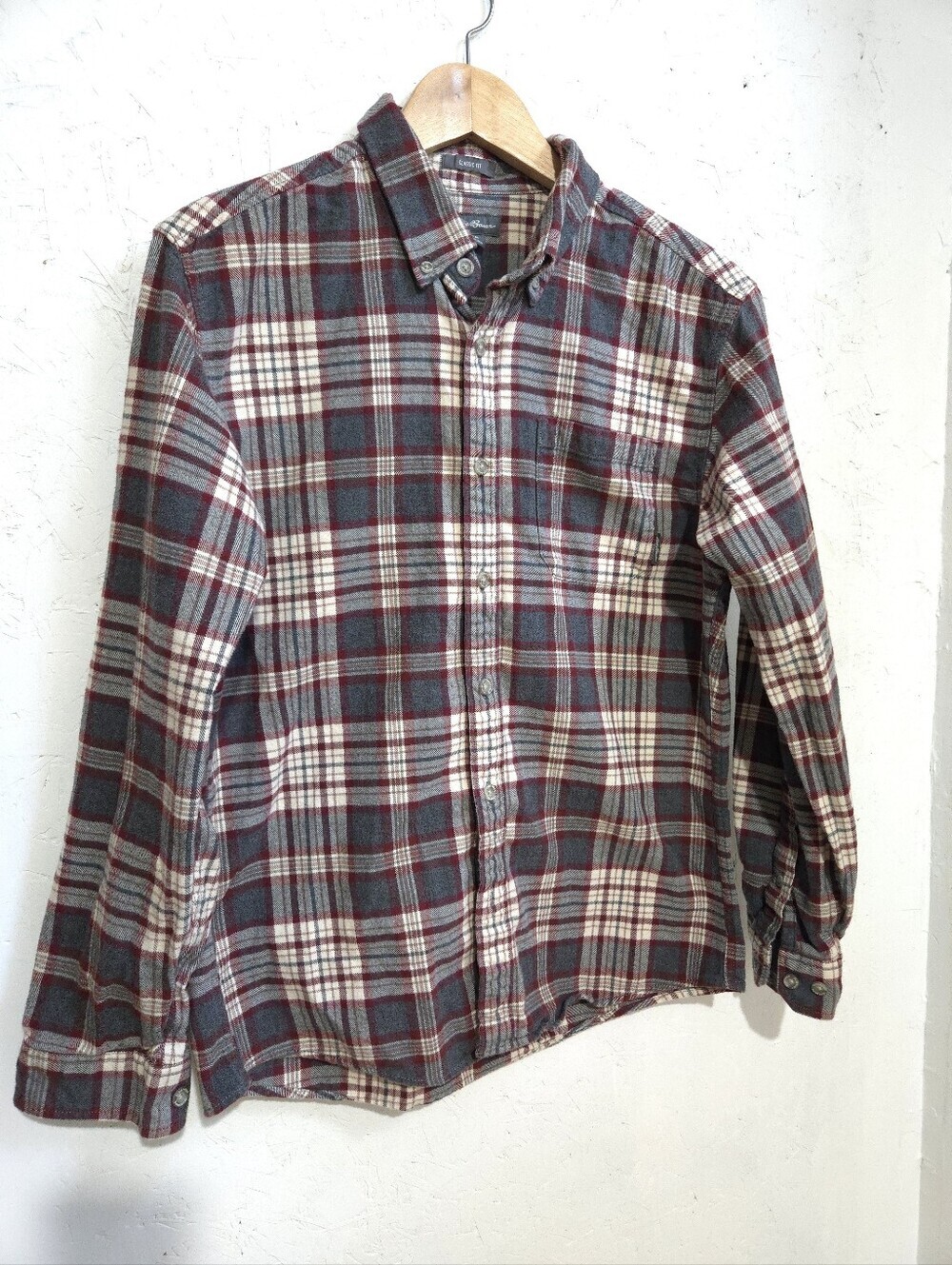 Eddie Bauer Men's Plaid Button-Down Shirt in Gray, Cream & Red